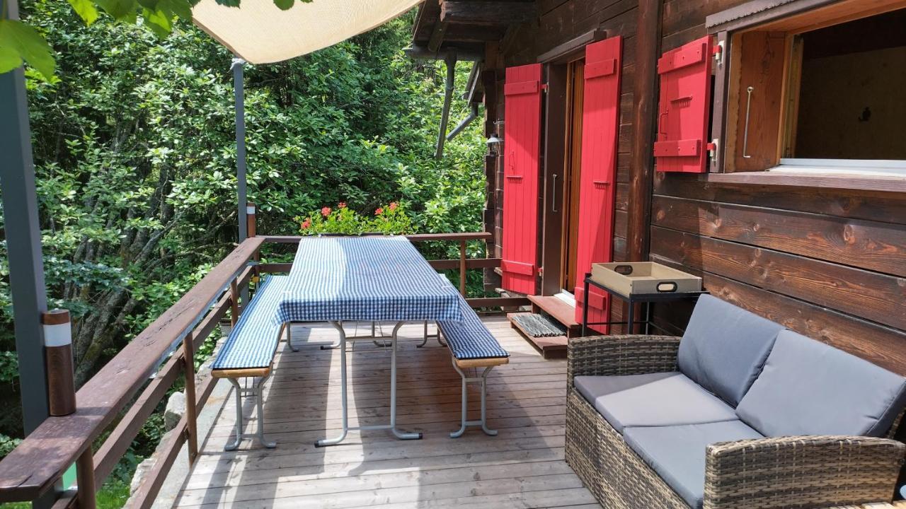 Petit Chalet Rustique Et Bucolique Bovernier Exteriér fotografie