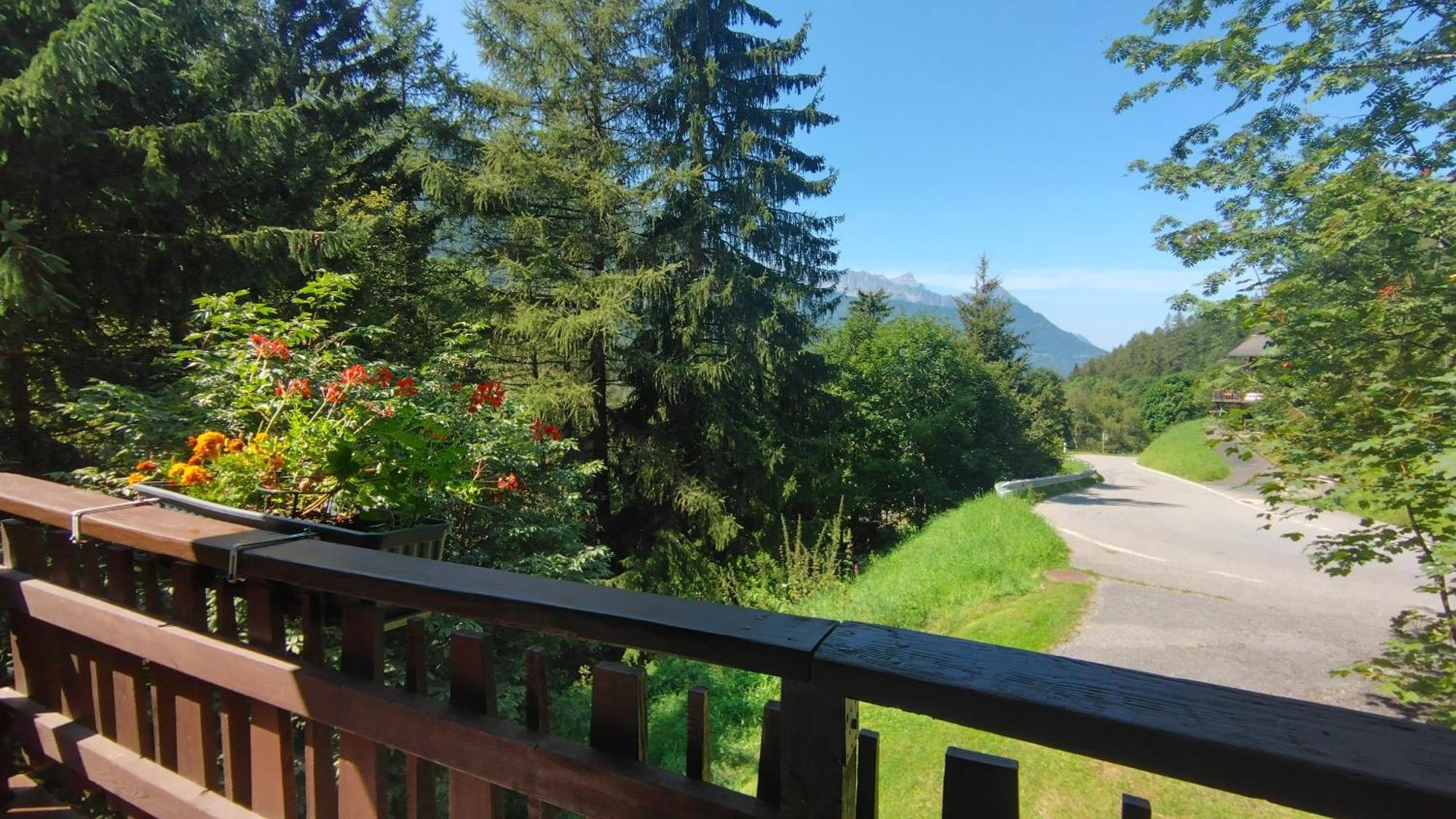 Petit Chalet Rustique Et Bucolique Bovernier Exteriér fotografie