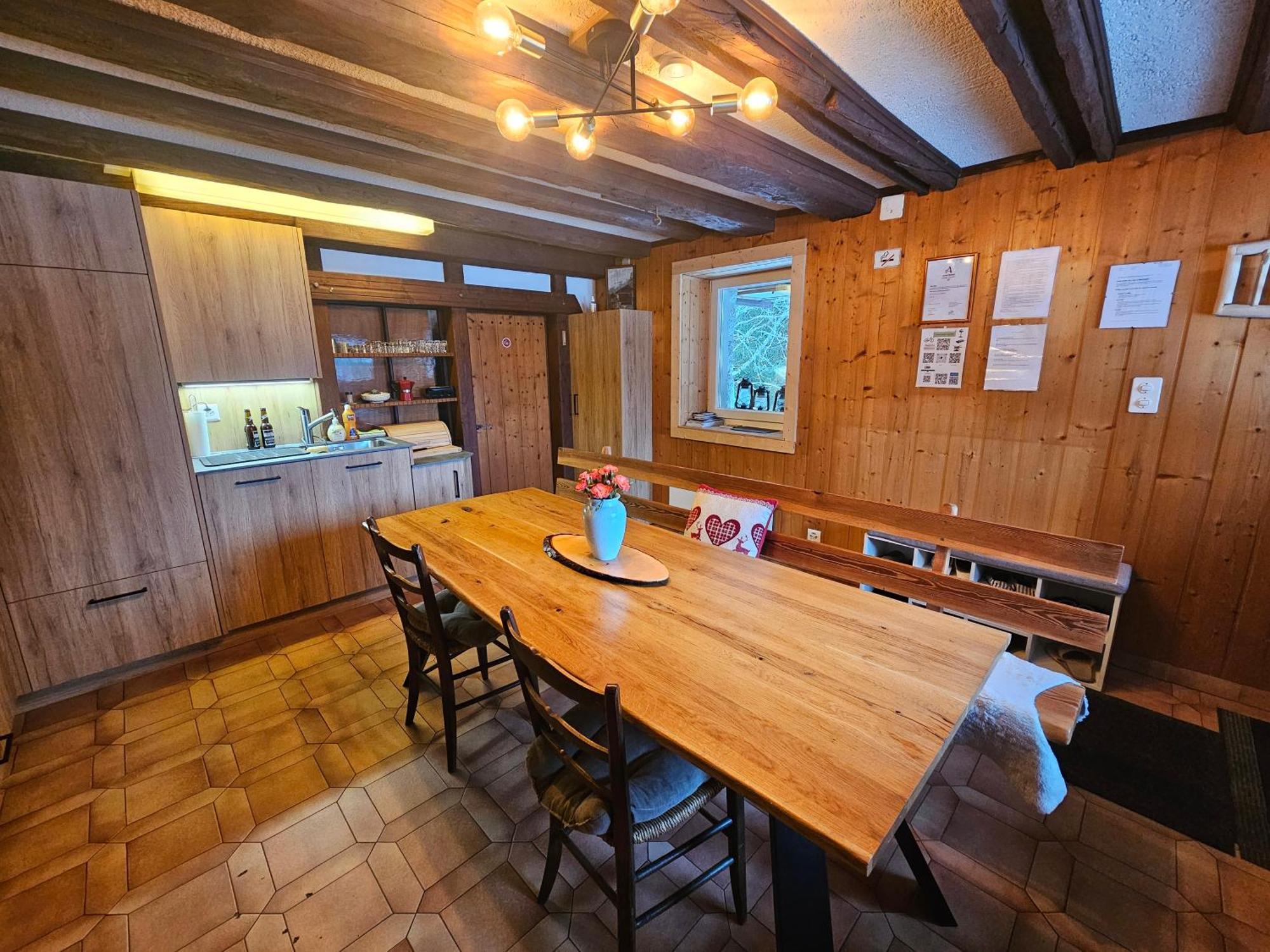 Petit Chalet Rustique Et Bucolique Bovernier Exteriér fotografie